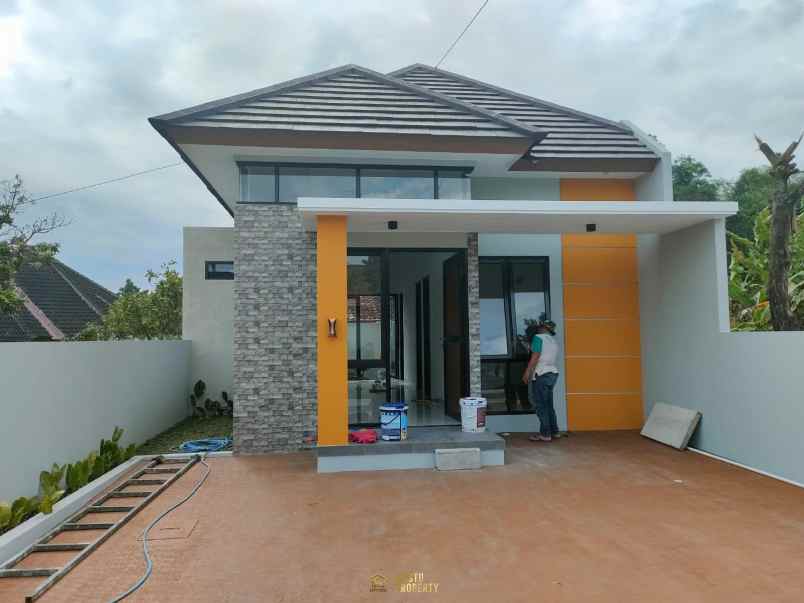 rumah murah siap huni 4 menit ke smp negeri 4 pakem