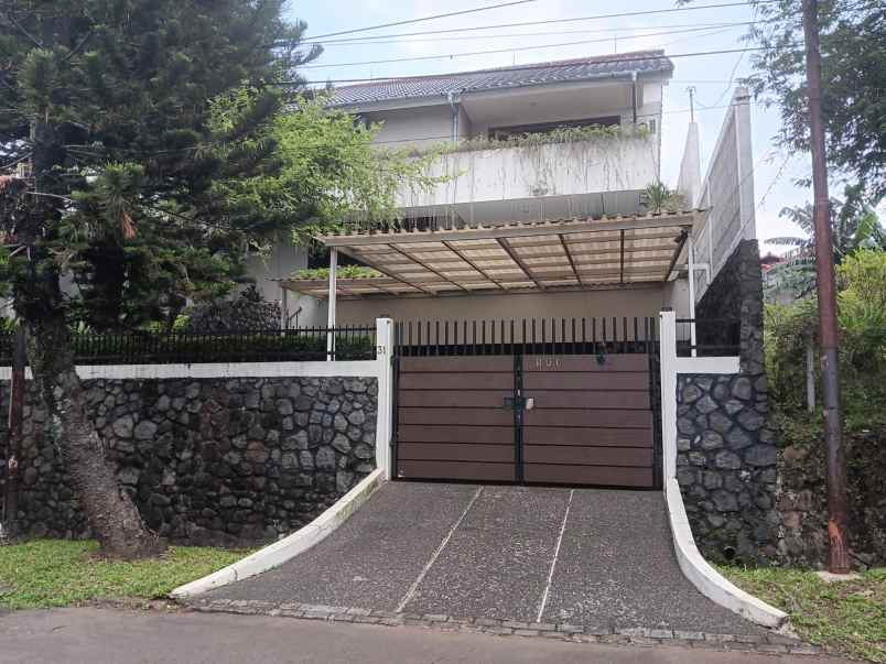 rumah nyaman siap huni di cinere