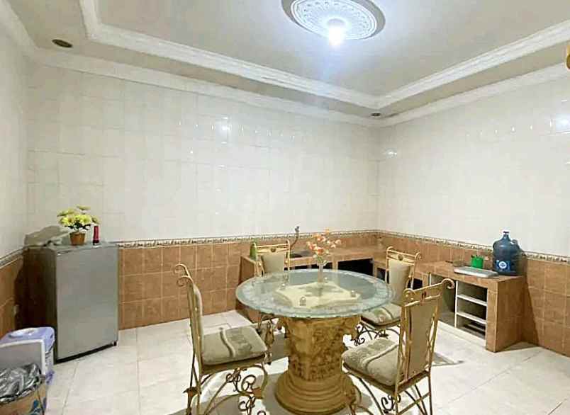 rumah padangsari banyumanik semarang
