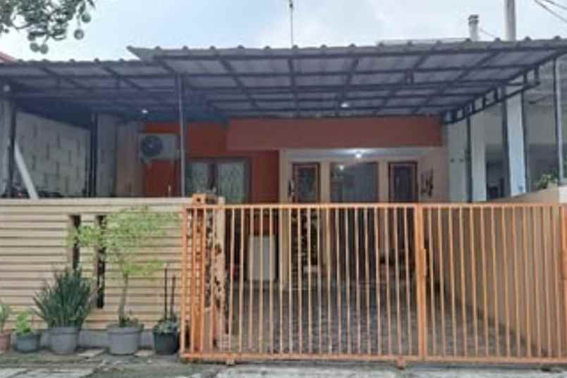 rumah perumahan metland menteng cakung jakarta timur