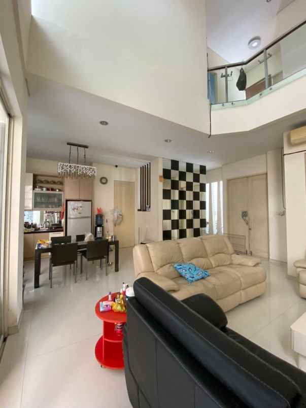 rumah san diego pakuwon city strategis minimalis