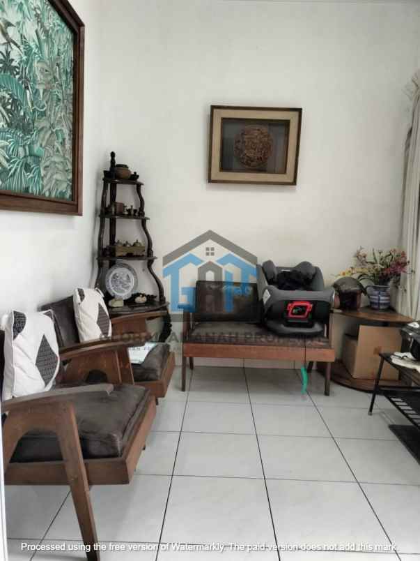 rumah sarijadi selangkah jalan raya sudah renovasi