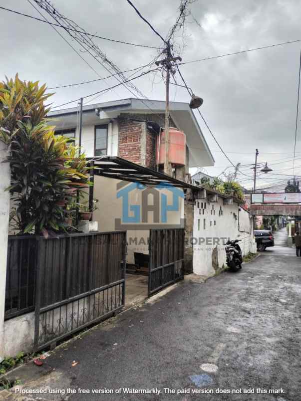 rumah sarijadi selangkah jalan raya sudah renovasi