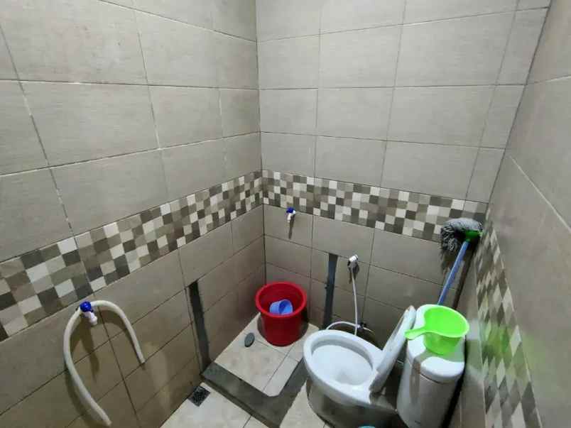 rumah sariwangi row jalan lebar security 24 jam nego