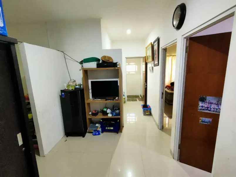 rumah sariwangi row jalan lebar security 24 jam nego
