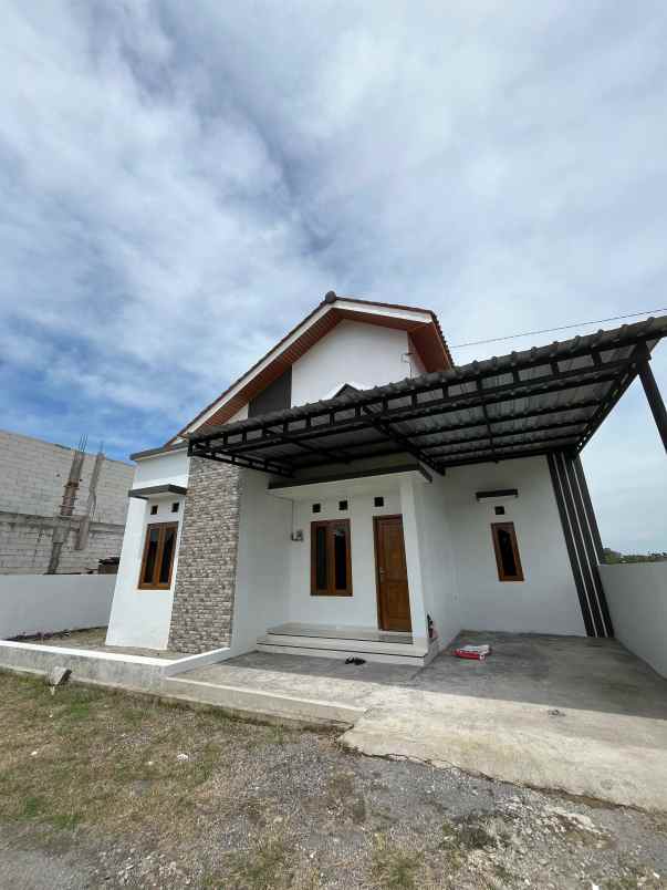 rumah scandinavian di solo