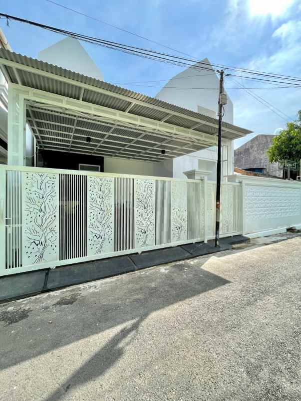 rumah second dalam komplek cipinang indah 1 jaktim