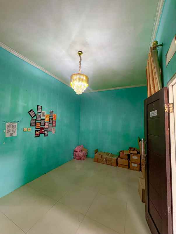 rumah second di perumahan bintara jaya village bekasi