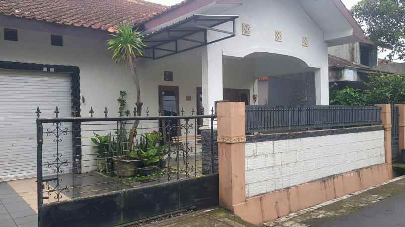 rumah sejuk menyenangkan di karangalit salatiga