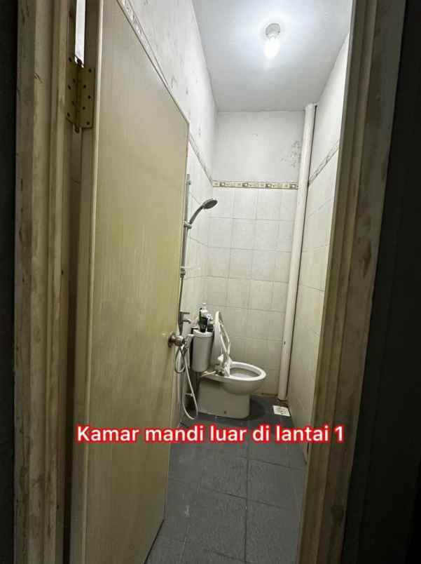 rumah selatan jambangan sawah
