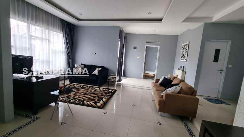 rumah siap huni minimalis di cireunde