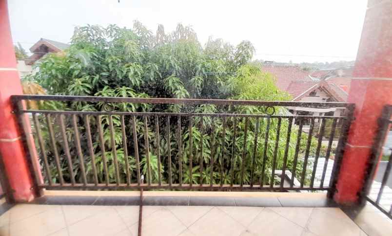 rumah sompok peterongan semarang