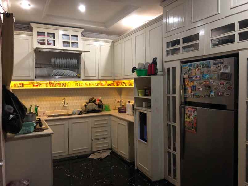 rumah tanah baru beji depok