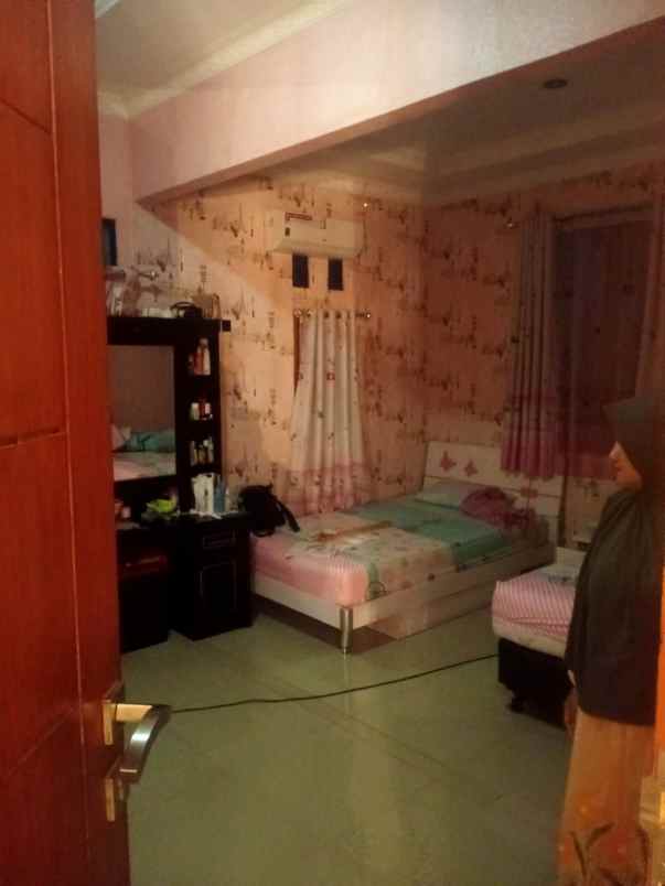 rumah tanah baru beji depok