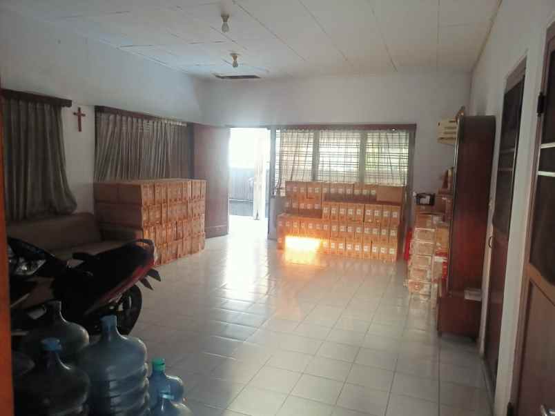 rumah tinggal di jl batu ceper jakarta pusat