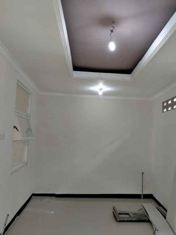 rumah wisma tirta agung gunung anyar row jln 5 mtr