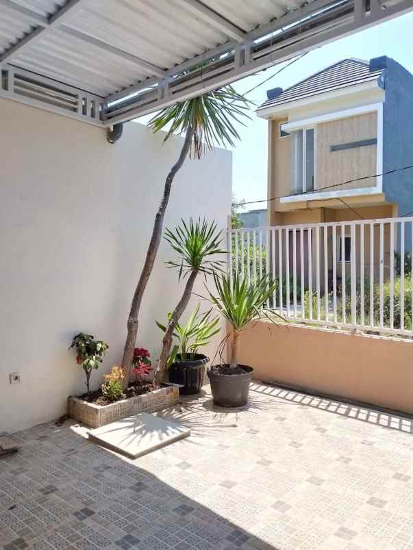 rumah wisma tirta agung gunung anyar row jln 5 mtr