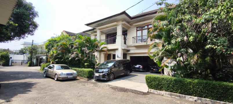 sewa rumah cluster mewah diarea kemang