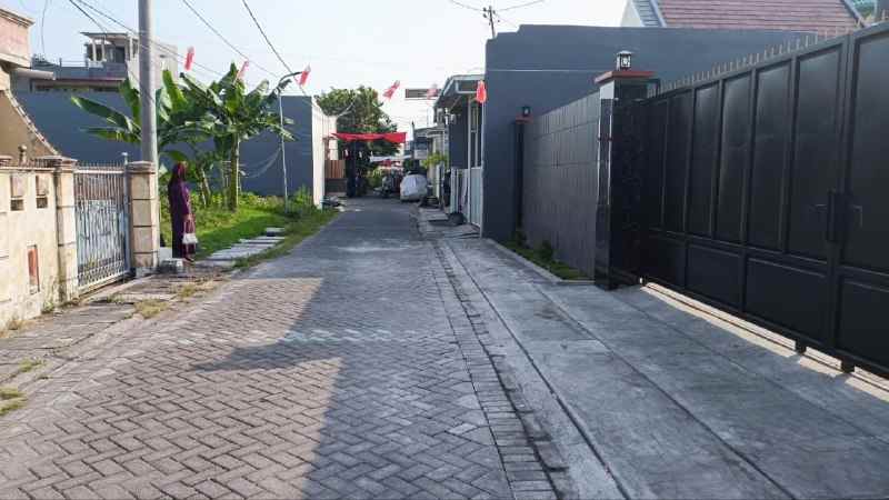 tanah bulak kalitinjang strategis