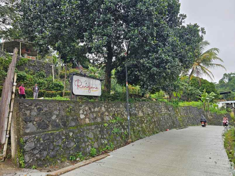 tanah kebun durian villa dan cafe cijeruk bogor