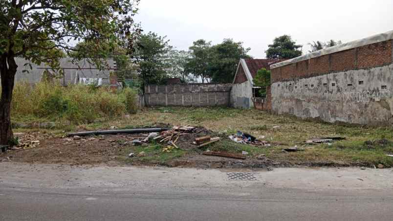 tanah raya kendung hadap timur