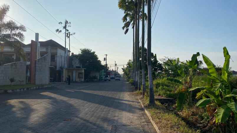 tanah strategis di gentan