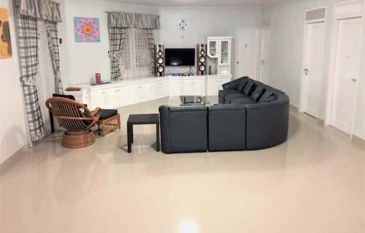 villa villa kota bunga