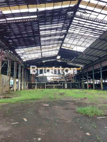 bekas pabrik hitung tanah nol raya provinsi mojokerto