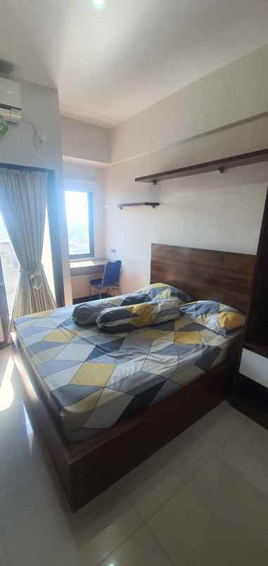 dijual apartemen amega crown residence