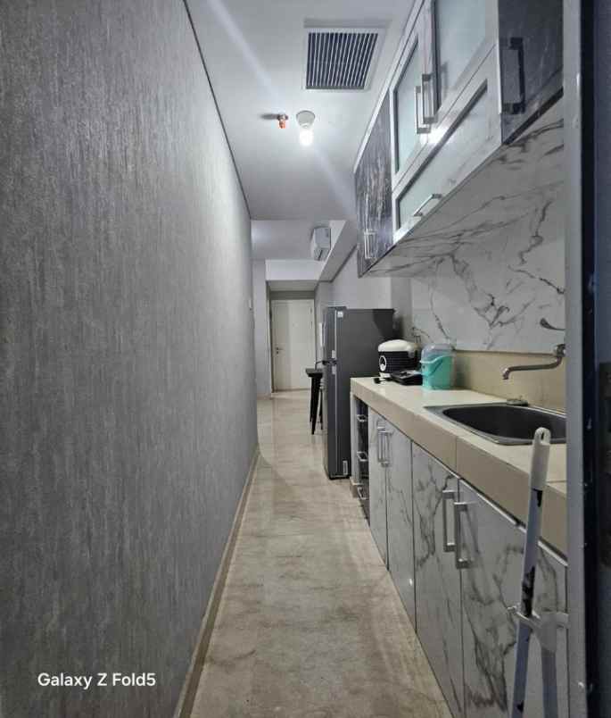 dijual apartemen jalan putri hijau guru