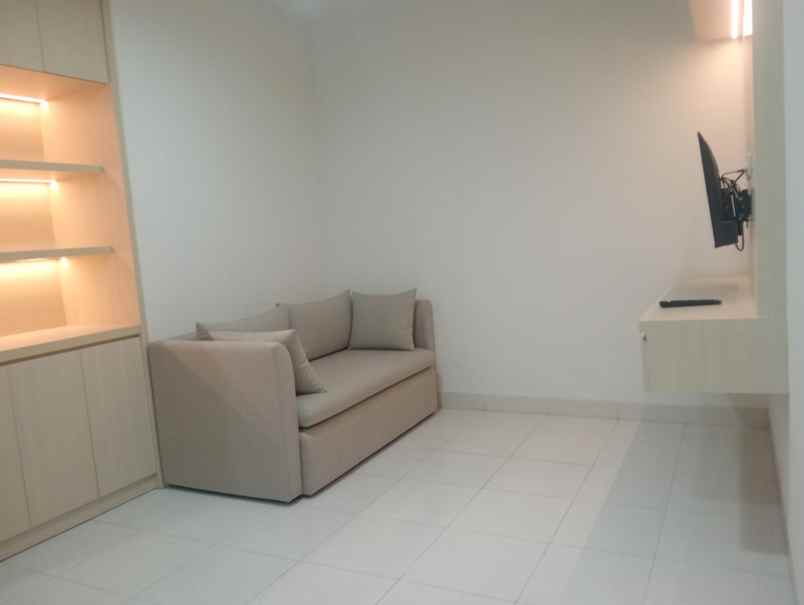 dijual apartemen sentul city