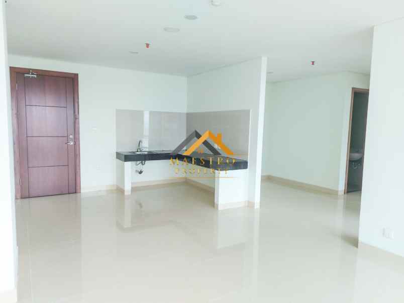dijual apartemen the reiz condo jalan