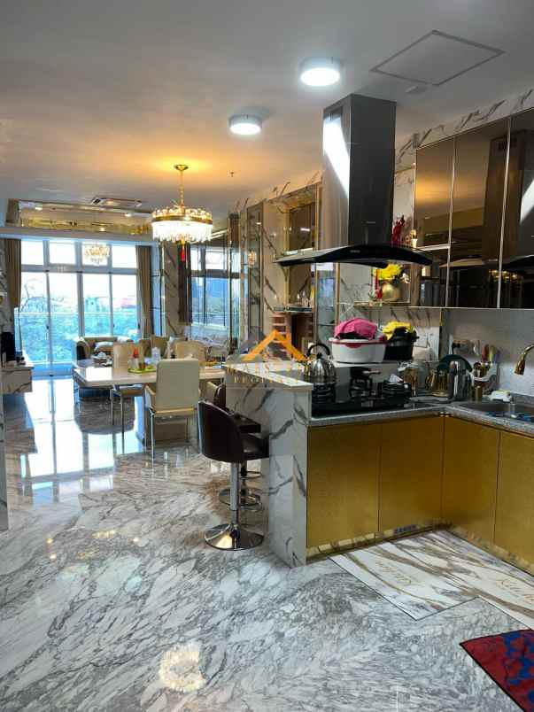 dijual apartemen tribeca condominium