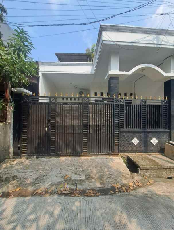 dijual cepat rumah 2 lantai bekasi timur