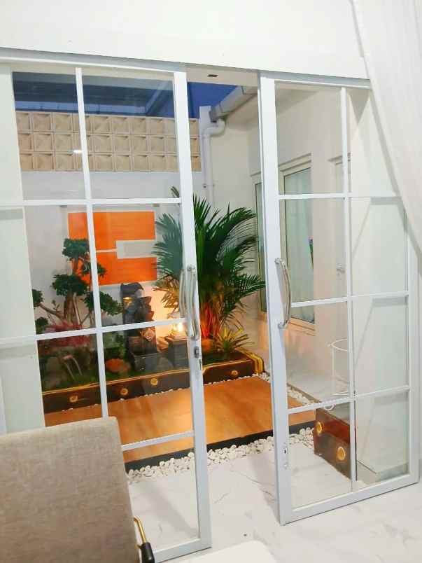 dijual cepat rumah di boulevard cibubur country