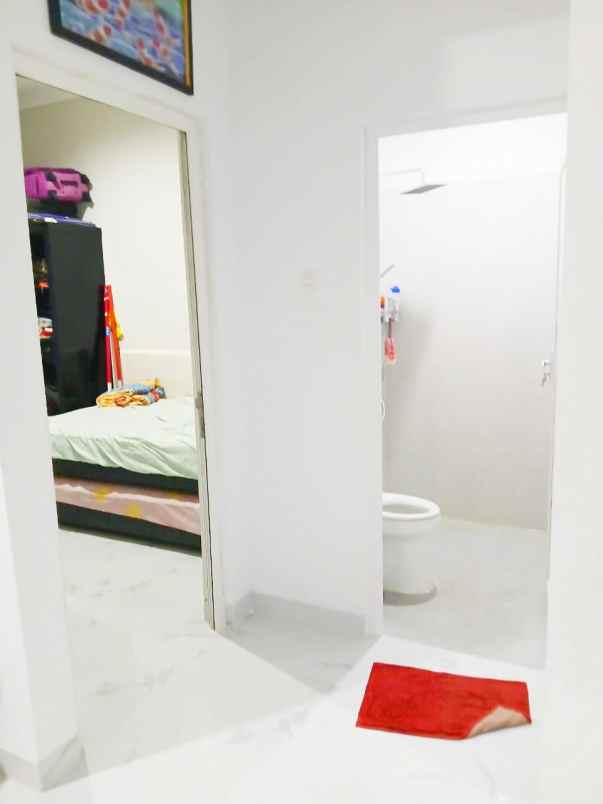 dijual cepat rumah di boulevard cibubur country