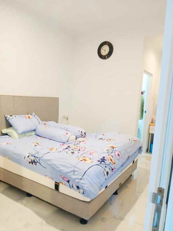dijual cepat rumah di boulevard cibubur country