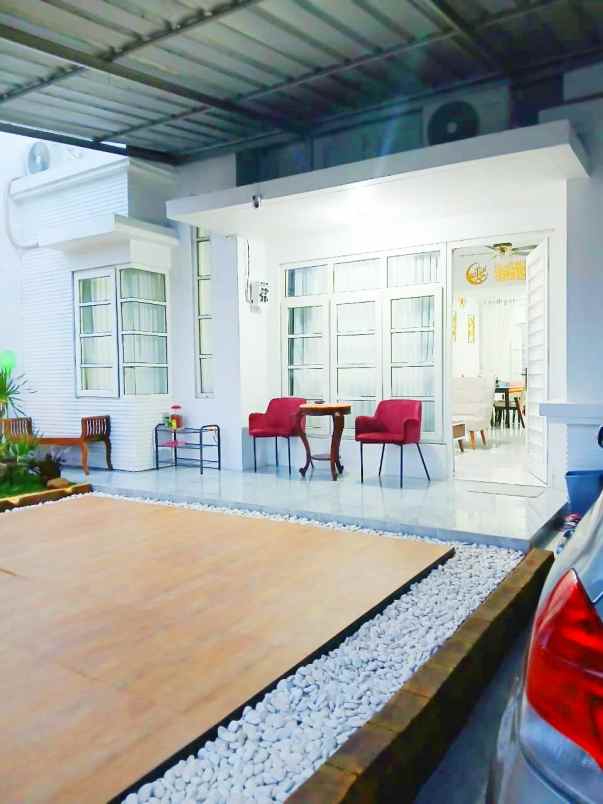 dijual cepat rumah di boulevard cibubur country