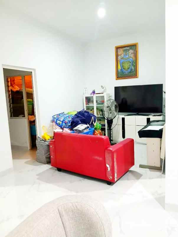 dijual cepat rumah di boulevard cibubur country