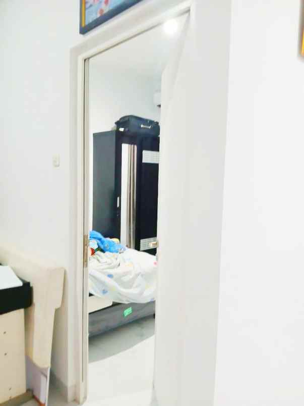 dijual cepat rumah di boulevard cibubur country