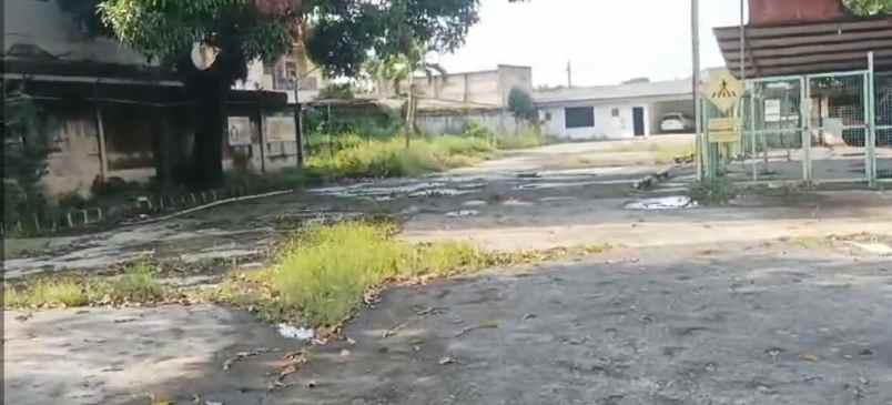 dijual gudang ex coca cola serang