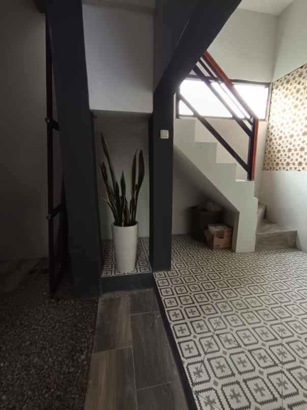 dijual kosan 2 lantai exclusive di cibiru bandung