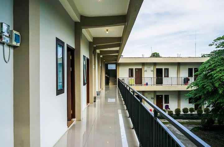 dijual kost depan perumahan bale agung