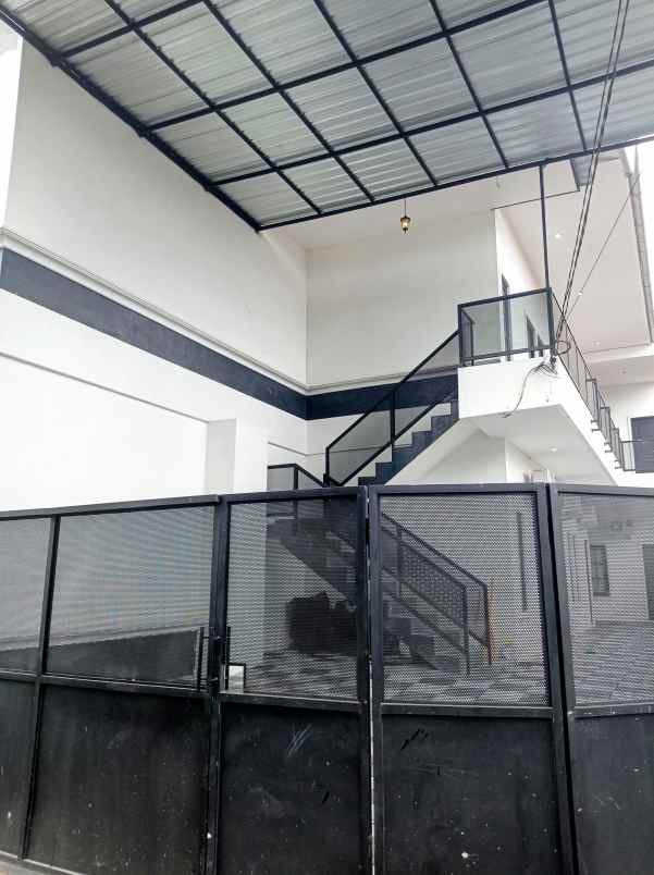 dijual kost kaliurang km 14