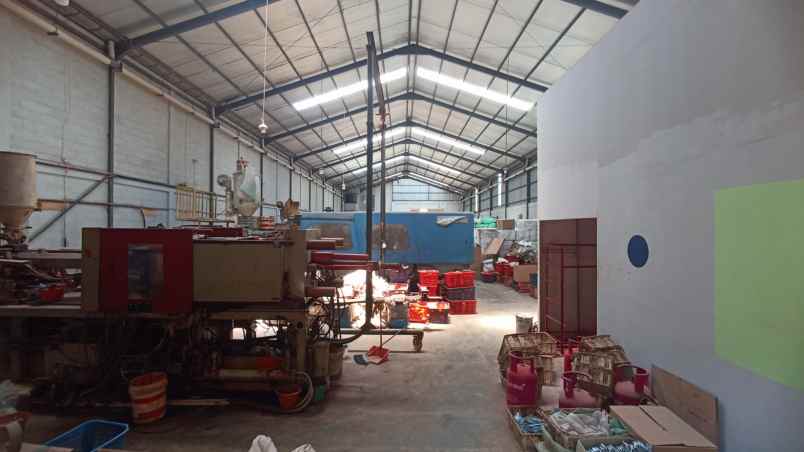 dijual pabrik gudang