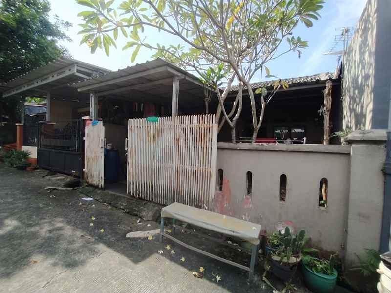 dijual ruko gudang kantor jalan kutilang bsi 2