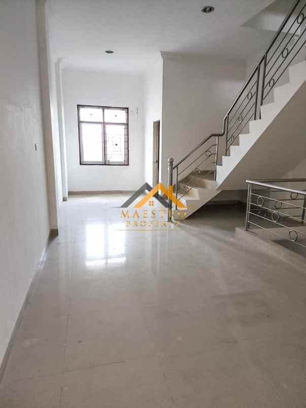 dijual ruko gudang kantor jalan pasar 3 krakatau medan