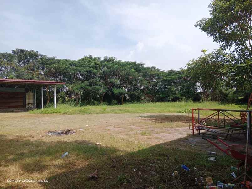 dijual ruko gudang kantor jalan raya cilamaya