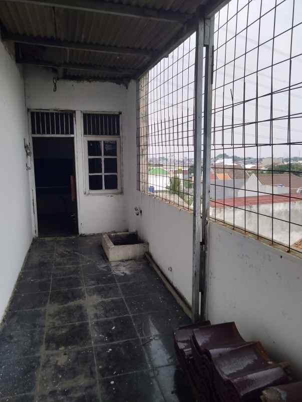 dijual ruko gudang kantor jalan raya raden fatah
