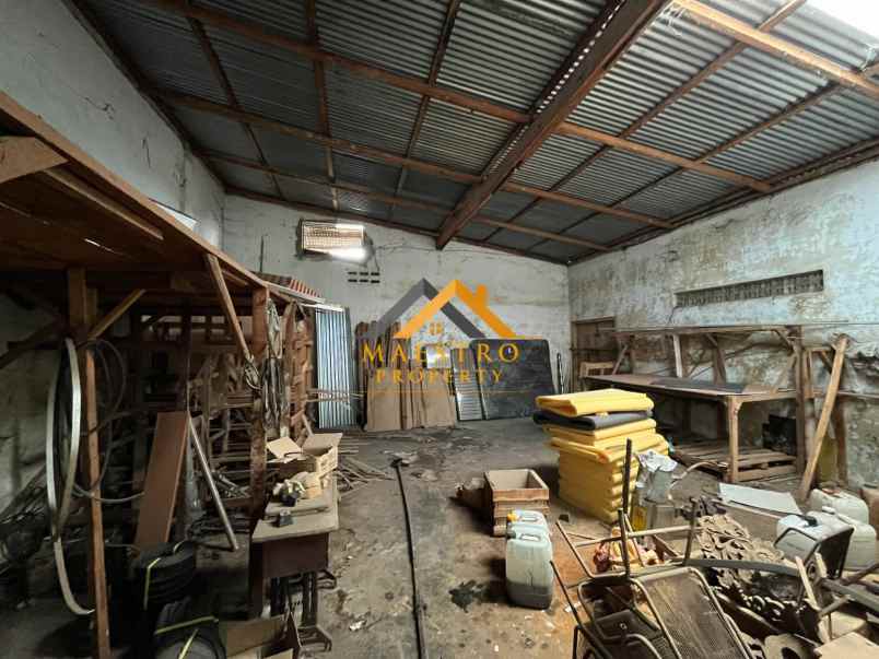 dijual ruko gudang kantor jalan suasa tengah daerah